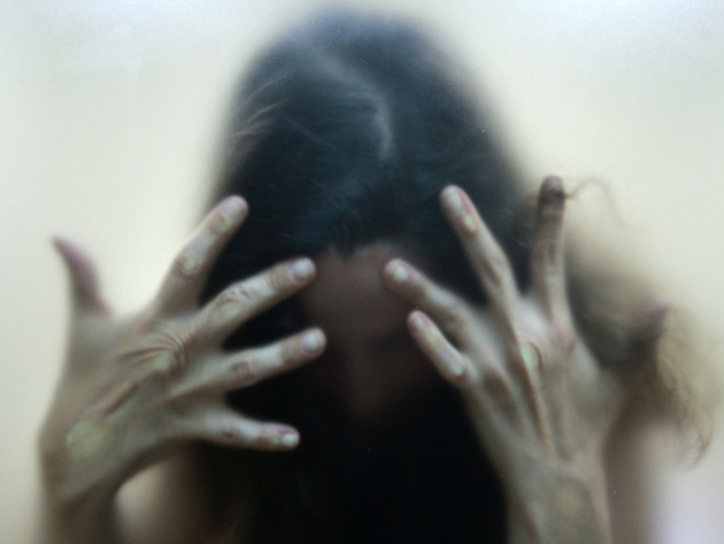 APANHOU: Esposa descobre que marido vai sair com amante e ainda leva surra   Rondoniaovivo.com