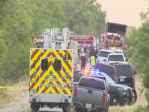 Caminhão com corpos de 42 imigrantes é encontrado no Texas