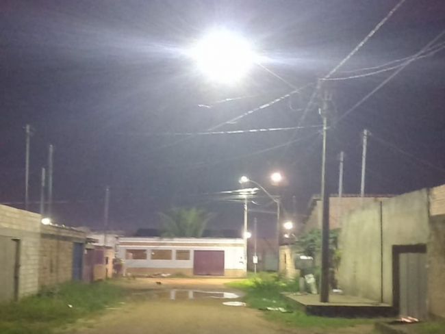 EDWILSON NEGREIROS: Iluminação pública no Ulisses Guimarães é reparada após pedido de vereador   Rondoniaovivo.com