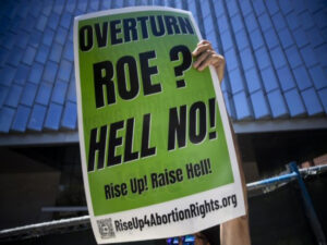 Estados Unidos alertam para risco de violência extremista após decisão sobre aborto