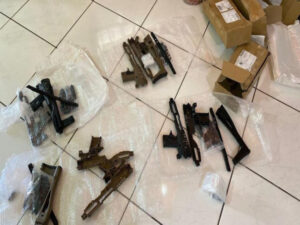 PF prende suspeito de importar armas para crime organizado no Rio