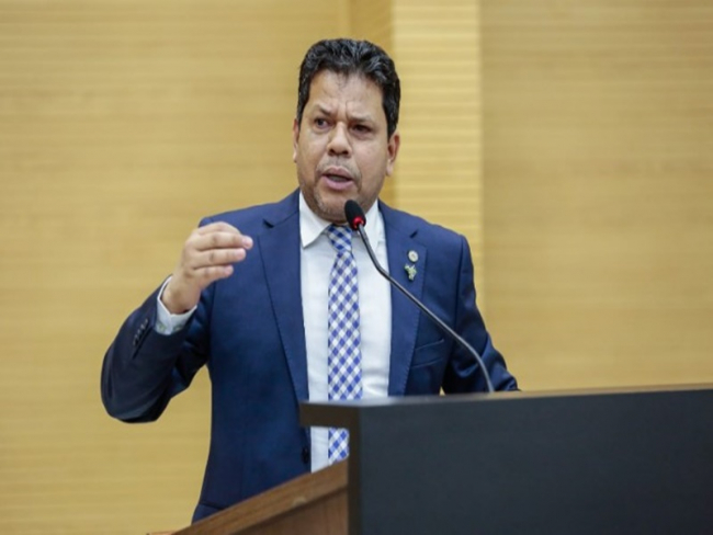 PRODUÇÃO: Jair Montes faz indicação de tanques para resfriamento de leite para produtores   Rondoniaovivo.com