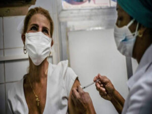 Vacina Soberana 02: a aposta de Cuba que começa a ser testada em larga escala