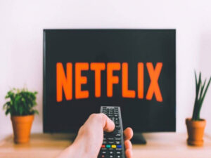 Compartilha a senha? Netflix expande taxa extra na América Latina