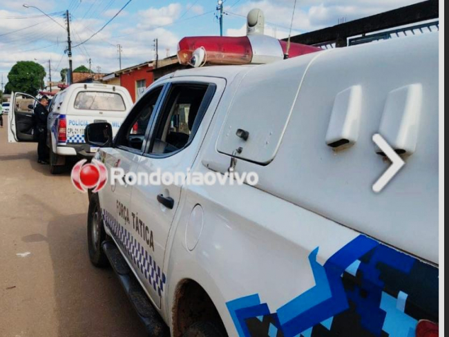 SEM REAGIR: Motociclista quase é morto a tiros durante assalto na frente de casa   Rondoniaovivo.com