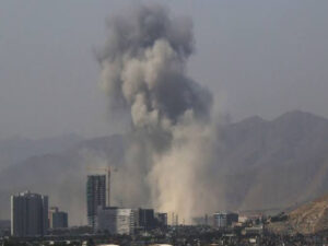 Afeganistão: explosão em mesquita de Cabul deixa ao menos 20 mortos