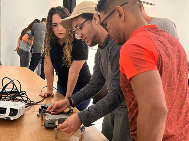 ARIQUEMES: IFRO faz curso de Drone no âmbito do Projeto Cidades Inteligentes   Rondoniaovivo.com