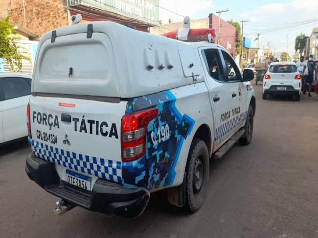 ATENTO: Empresário reage roubo e criminoso é preso após troca de tiros   Rondoniaovivo.com