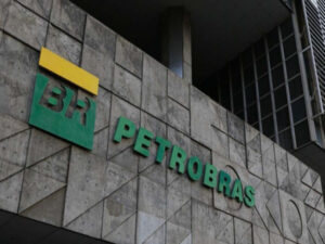 Bolsonaro ignora Petrobras e deve reenviar nomes recusados a conselho