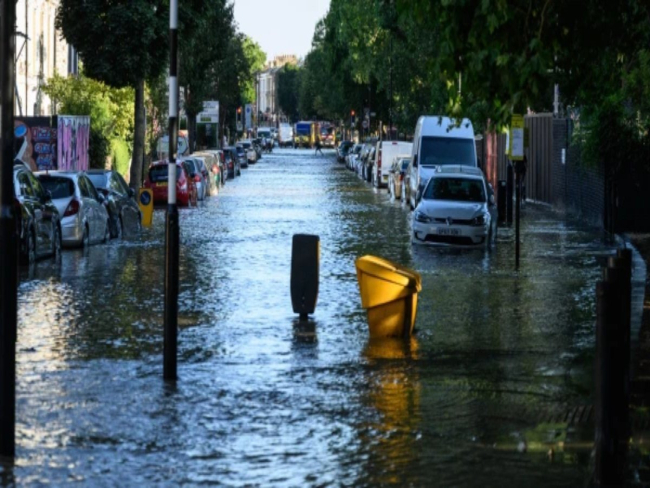 Chuvas no Reino Unido: 3 milhões de casas correm risco de alagamento
