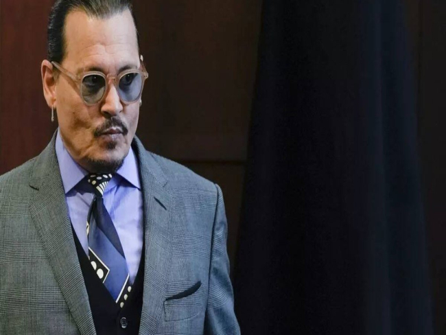Johnny Depp é acusado de plagiar homem preso em música com Jeff Beck