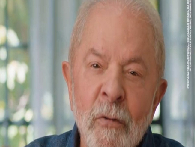 Lula diz que posse de Moraes no TSE fortalece urnas eletrônicas