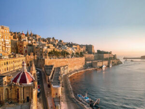 Malta irá pagar turistas para reservar hotéis para compensar perdas com Covid 19