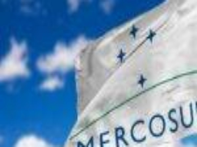 Mercosul reduz TEC e Brasil fecha acordo com Singapura