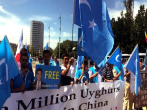 ONU destaca trabalho forçado de uigures na China em relatório sobre escravidão contemporânea