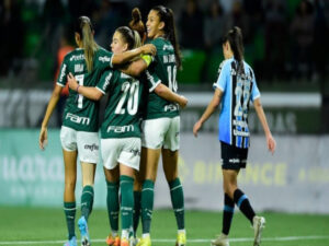 Palmeiras conquista segunda vitória sobre o Grêmio e garante vaga para a semifinal do Brasileiro Feminino