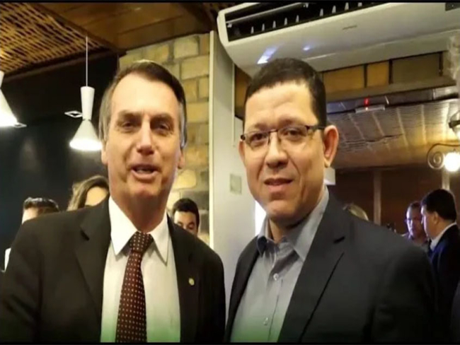SEM MITO: Advogados querem impedir que governador use nome de Bolsonaro   Rondoniaovivo.com