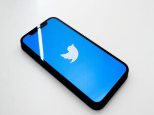 Twitter trabalha para oferecer serviços bancários no aplicativo