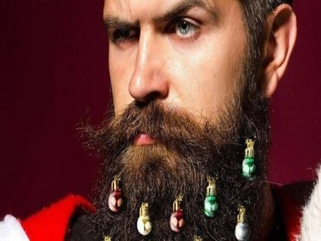 Barba com enfeites de Natal é tendência divertida; veja fotos   Mundo Masculino   iG