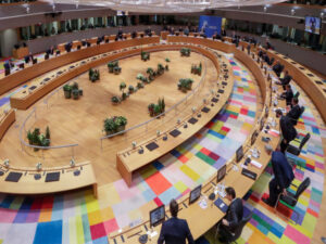 Israel: Líderes da UE convocados para reunião extraordinária 3.ª feira
