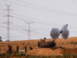 Militares egípcios são atingidos por engano por forças israelenses