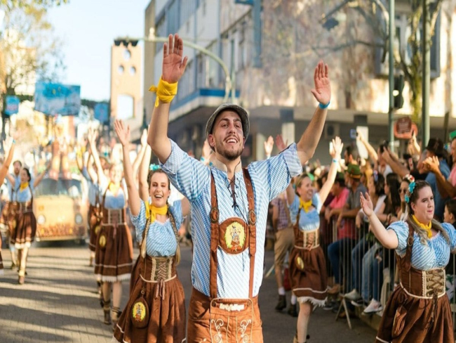Oktoberfest Blumenau 2023: Veja como transporte vai funcionar