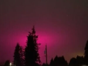 Estufa de maconha deixa o céu rosado no Canadá durante a madrugada