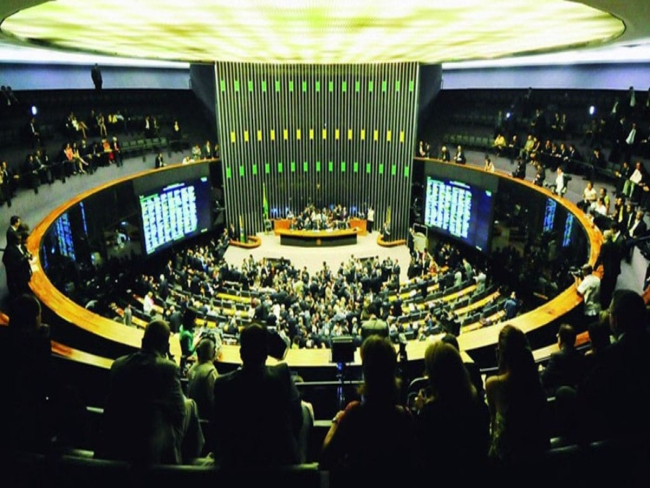 Câmara dos Deputados aprova regulação de apostas online, as
