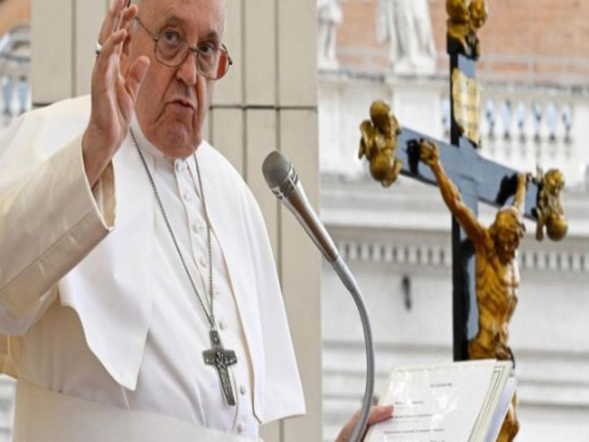 Papa usa benção natalina para pedir fim da guerra em Gaza