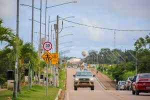 Licenciamento de veículos com finais de placas 1, 2 e 3 deve ser efetuado até 28 de março, para renovação anual