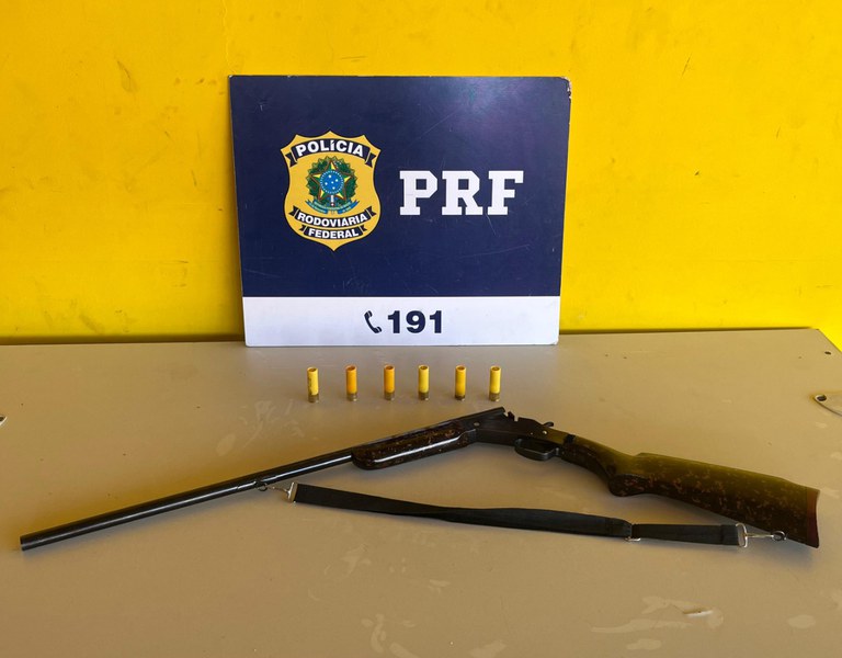 PRF apreende arma de fogo em Vilhena/RO