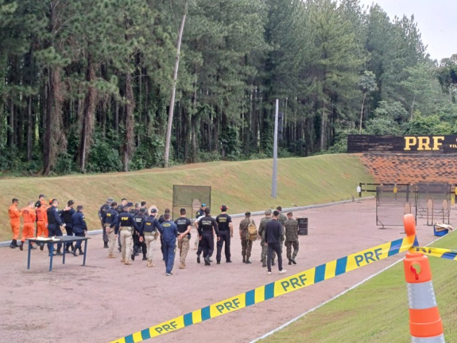 PRF inaugura Estande de Tiro em Vilhena/RO com participação de forças de segurança pública e defesa nacional — Polícia Rodoviária Federal