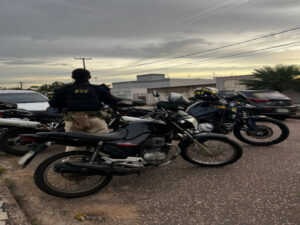 Em Porto Velho RO, Polícia Rodoviária Federal recupera veículo com restrição de roubo e furto — Polícia Rodoviária Federal