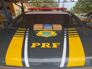 Em Guajará Mirim, PRF prende passageira de táxi transportando Maconha — Polícia Rodoviária Federal