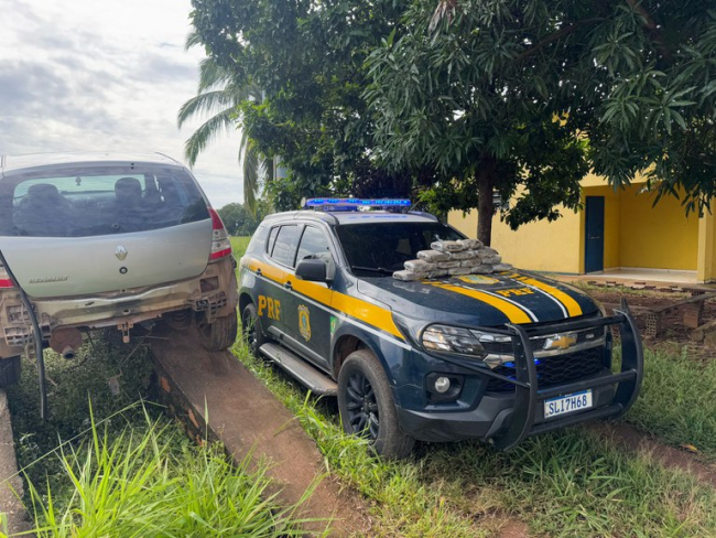 Em Guajará Mirim/RO, PRF apreende Maconha em veículo de passeio — Polícia Rodoviária Federal