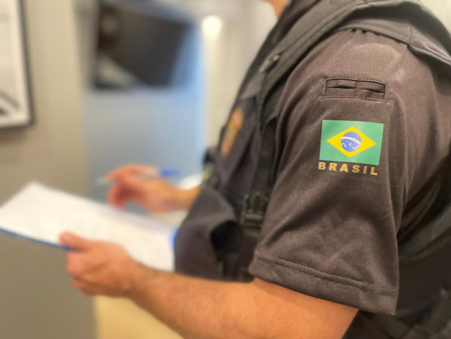 PF combate organização criminosa que fraudava documentos de servidores públicos do estado de Rondônia — Polícia Federal