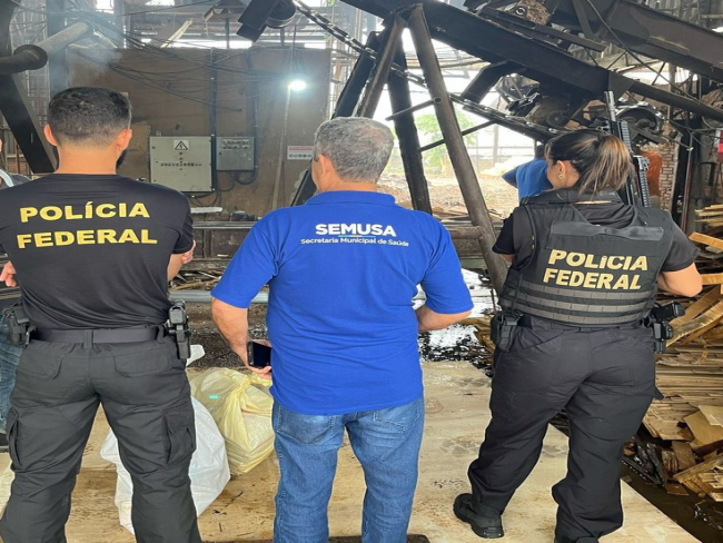 PF realiza a incineração de 195kg de entorpecentes em Ji Paraná — Polícia Federal