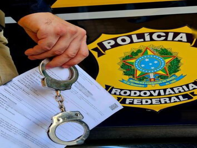 PRF em Rondônia cumpre mandado de prisão por tráfico de drogas em Guajará Mirim — Polícia Rodoviária Federal