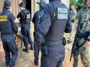 PF reprime garimpo ilegal em terra indígena de Rondônia e Mato Grosso — Polícia Federal