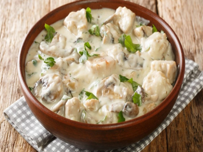 6 receitas de frango com molho que vão te surpreender