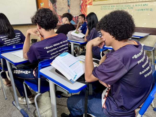 Educação   Pé de Meia beneficia mais de 34 mil estudantes e reforça combate à evasão escolar em Rondônia   Governo do Estado de Rondônia     		Governo do Estado de Rondônia