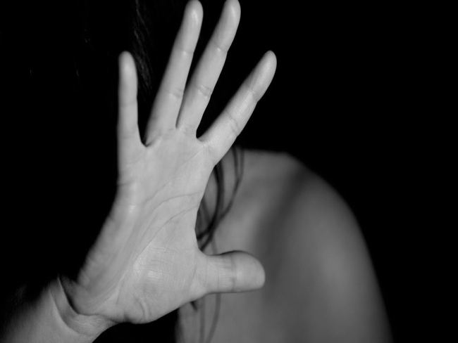 Especialista vê retrocessos no combate à violência feminina