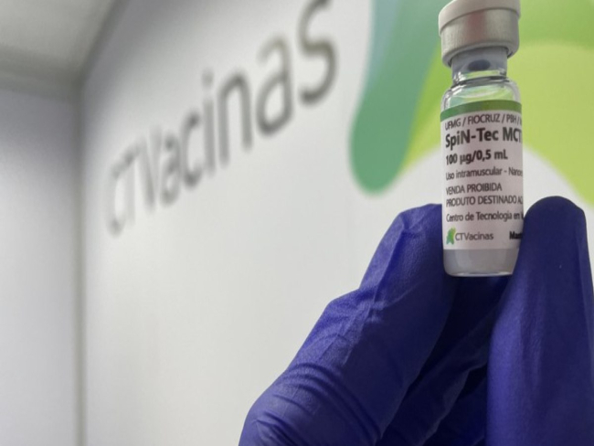 Vacina barata e segura da UFMG contra a Covid avança em testes