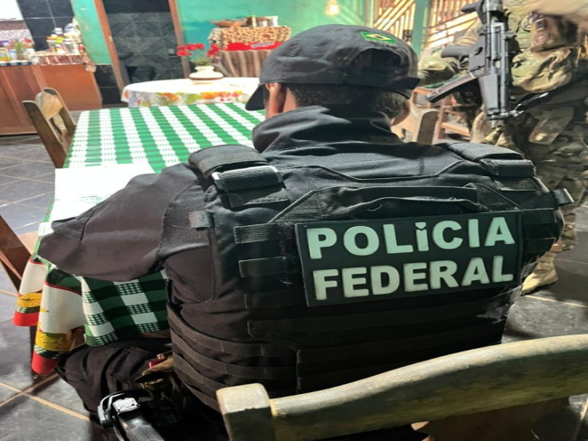 PF deflagra operação vernice contra o tráfico de drogas e lavagem de capitais em RO e DF — Polícia Federal