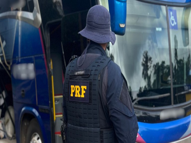 PRF em Rondônia apreende mais de 6 kg de entorpecente em Ji Paraná — Polícia Rodoviária Federal
