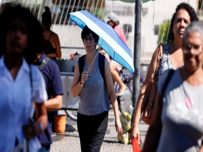 Semana inicia com calor intenso na maioria do país e chuva no Sul