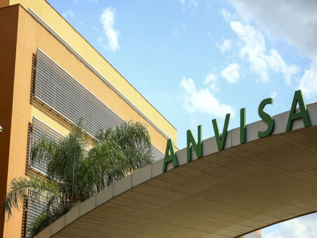 Anvisa proíbe 8 produtos de Cannabis e suplementos irregulares