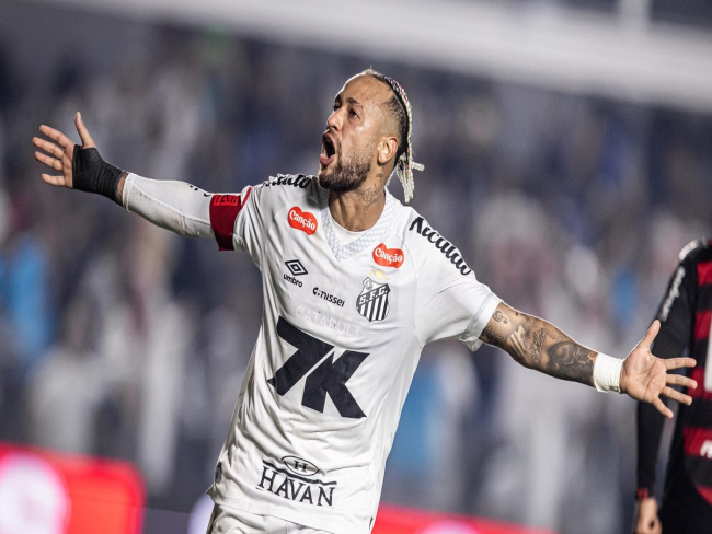 Arma anti queda: Neymar tem bom retrospecto contra favoritos