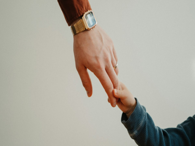 Câmara aprova ampliação da licença paternidade para 20 dias