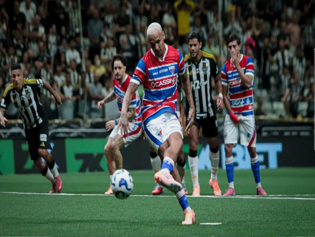Deyverson pede desculpas nos 3 gols no Galo: